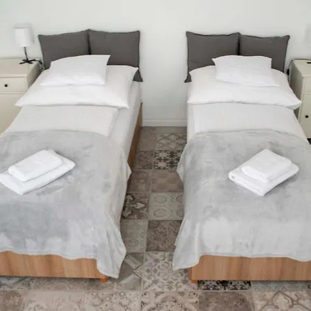 Marelle Porta Apartmán *